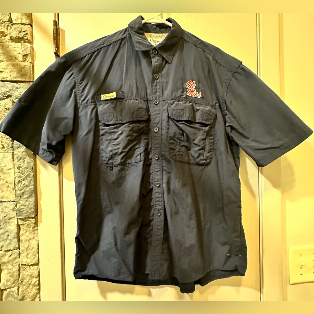 Men’s Ole Miss shirt